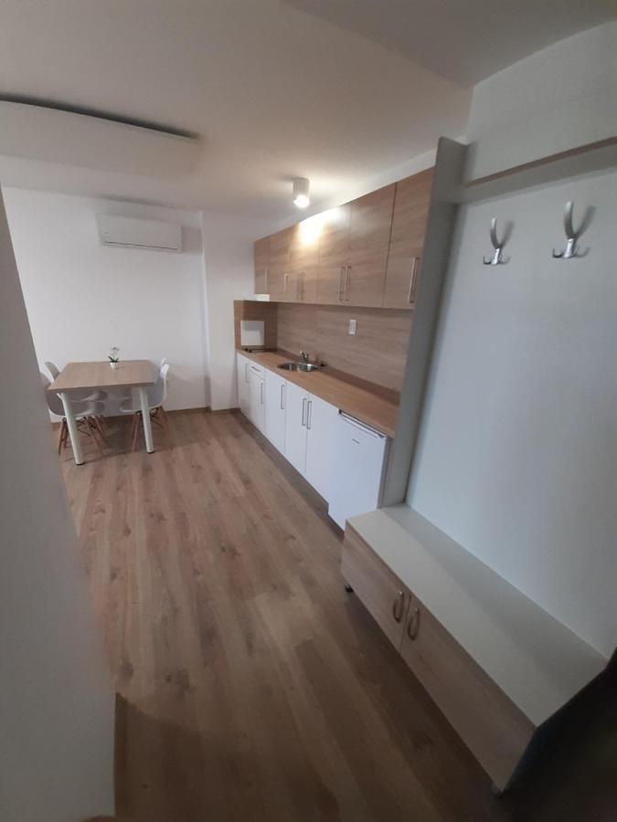 Hotel Felicia Kaluža Zewnętrze zdjęcie
