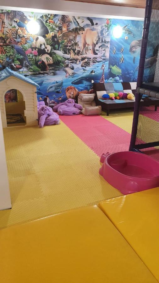 Hotel Felicia Kaluža Zewnętrze zdjęcie