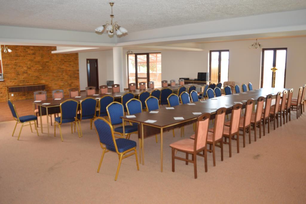Hotel Felicia Kaluža Zewnętrze zdjęcie